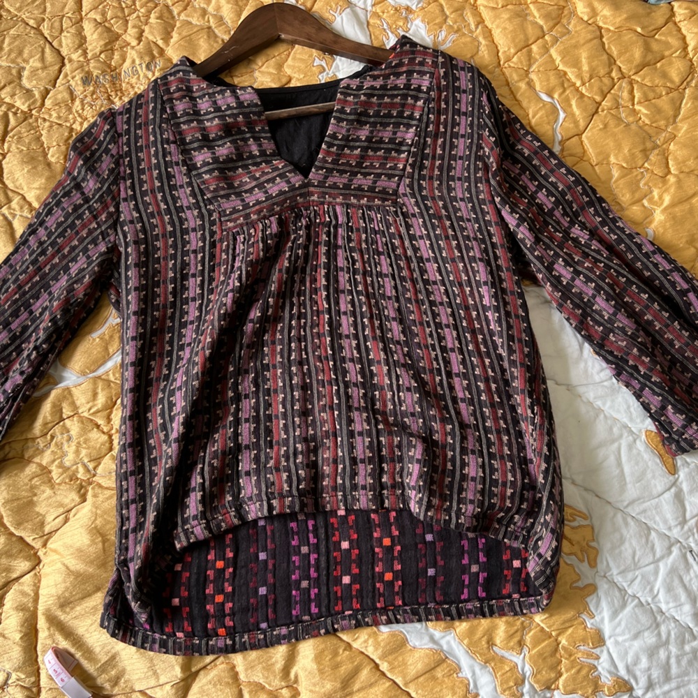 EUC ace and jig Isabelle top in Calico